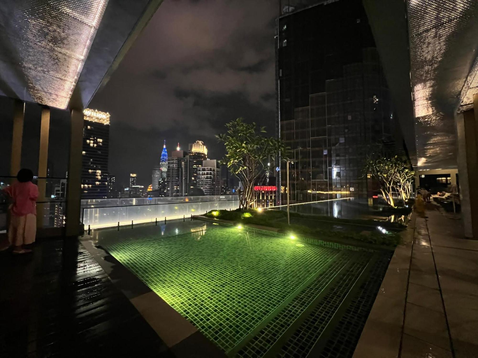 Luxury Axon Residence Pavilion Kuala Lumpur Exterior photo